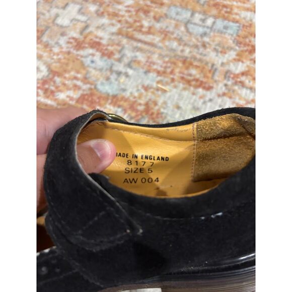 Dr Martens Made in England Brogue VTG 90s Mary Jane Shoe Suede Leather UK 5 US 7 - Picture 5 of 7